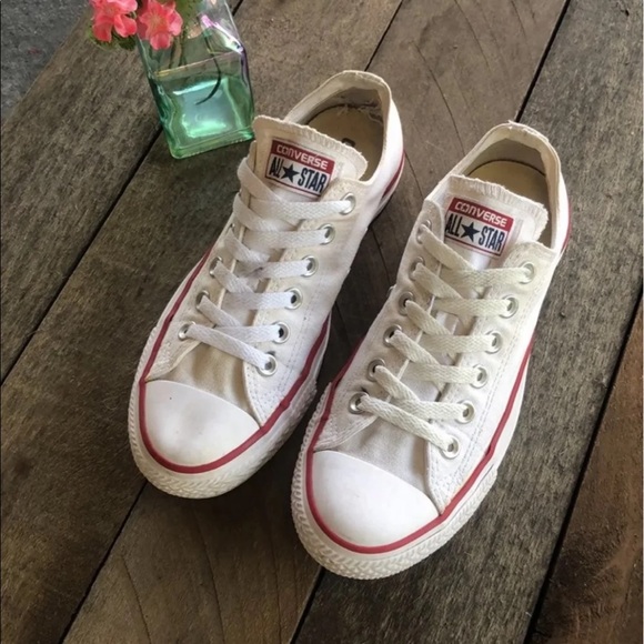 Converse Shoes - Converse Chuck Taylor All Star White Sneakers Size 7